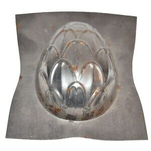 Vtg Chocolate Mold Easter Egg HALF‎ Artichoke vegetable pineapple??
